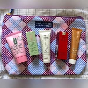Skincare travel set